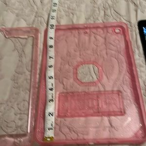 Apple IPad pink case